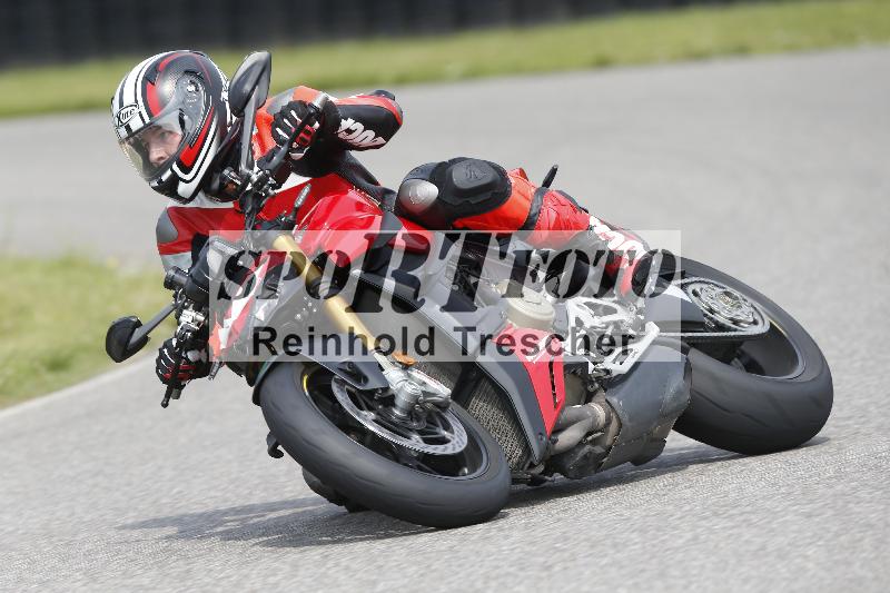 /25 10.06.2025 MaxRacing ADR/Gruppe gruen/11